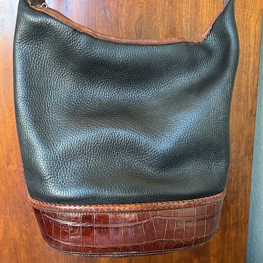 Brighton leather bucket bag